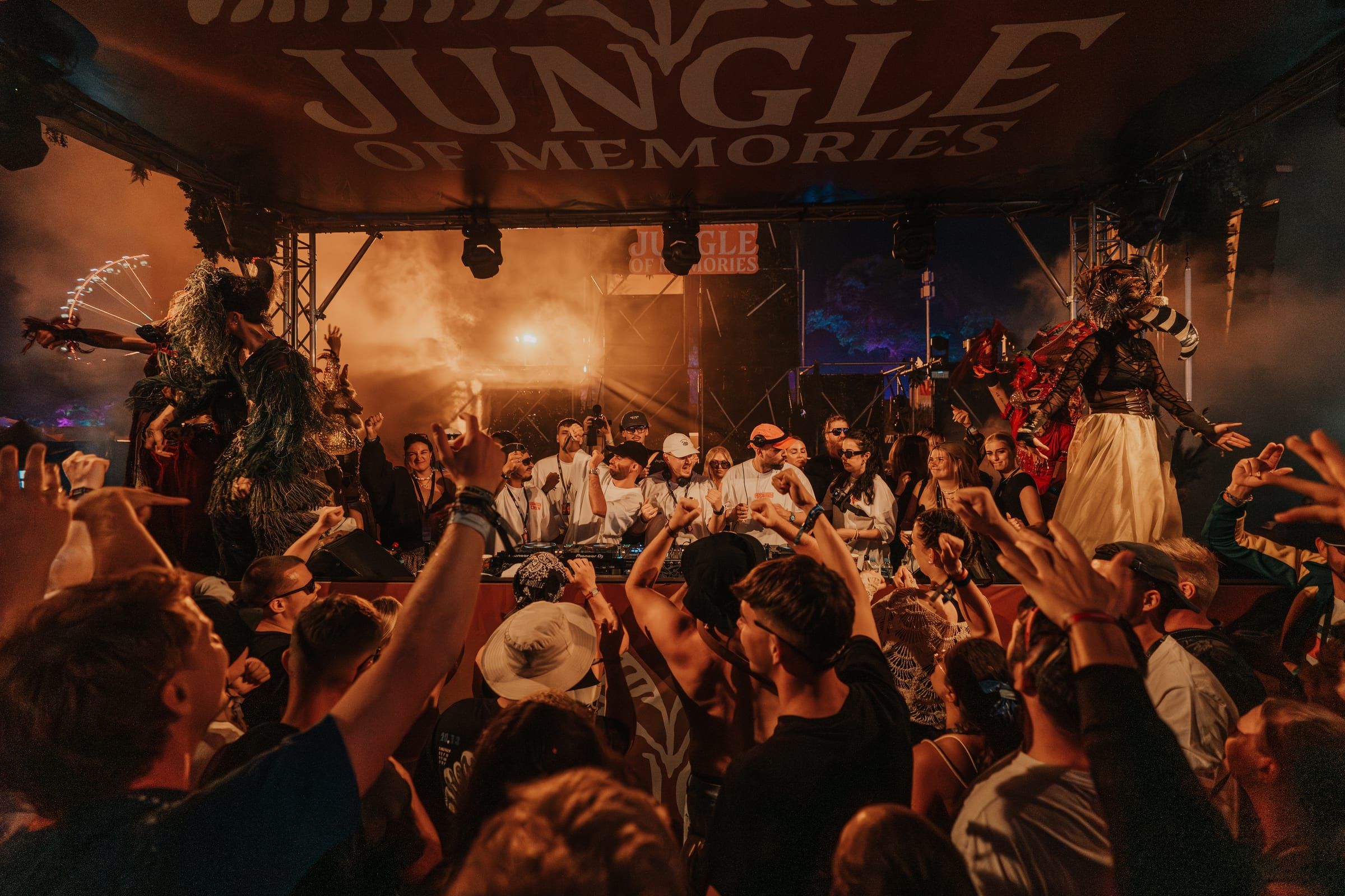 Stinson auf der Mainstage des Parookaville Festivals
