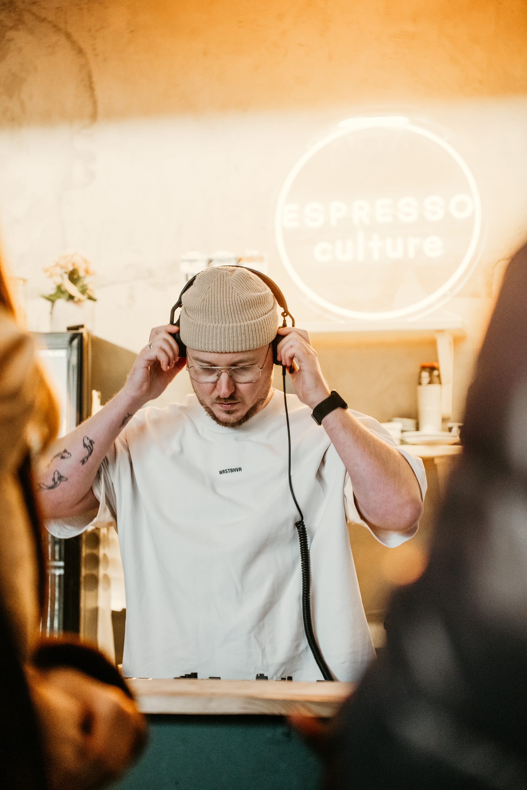 Stinson im Espresso Culture Club